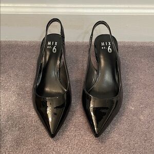 Mix No. 6 Glossy Black Pointed Heels